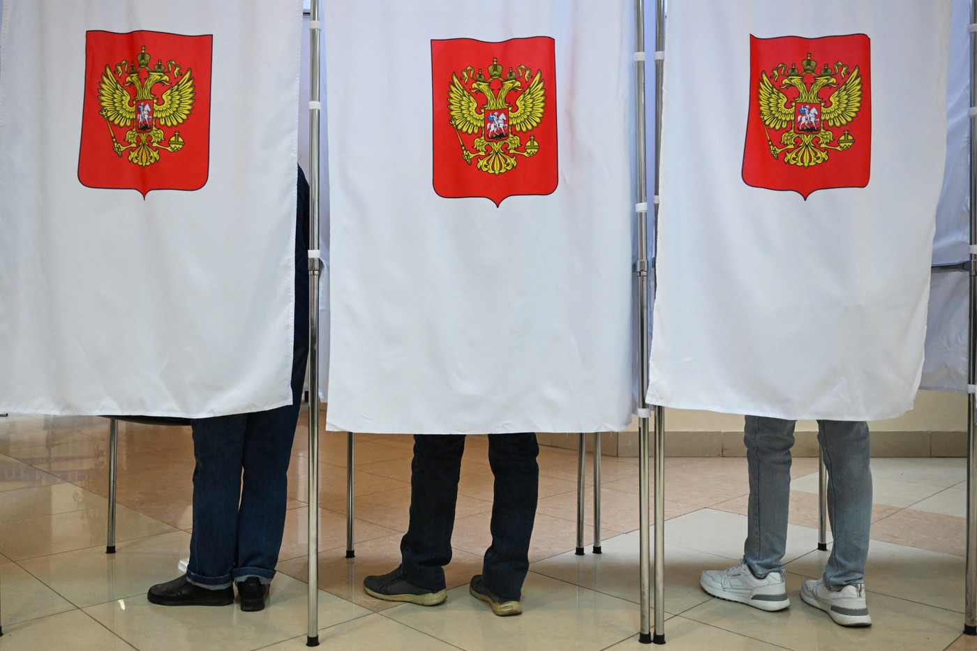 Rusia acuză atacuri cibernetice majore și sabotaje în a doua zi a alegerilor parlamentare