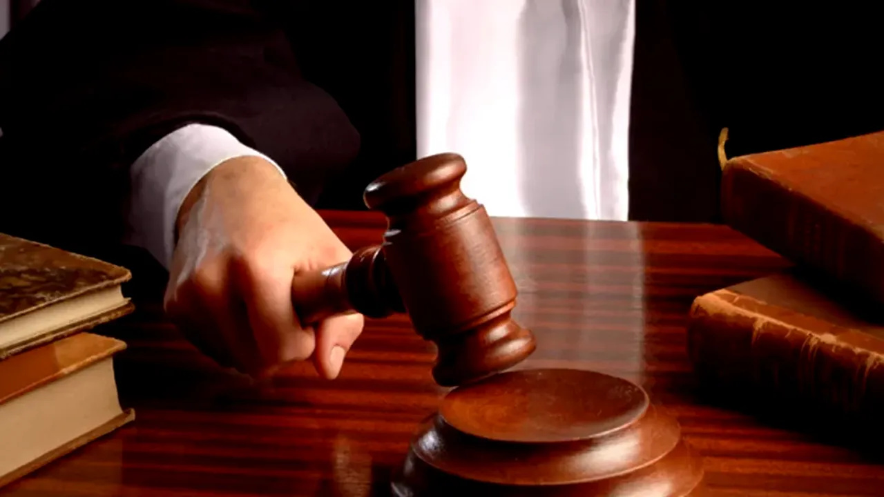 Programul de guvernare semnat de Luca Niculescu mizează pe inteligență artificială, digitalizare și o nouă hartă judiciară