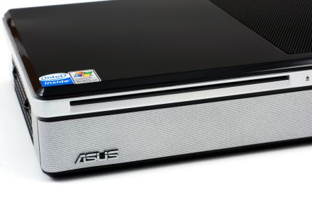 Asus Nova Lite PX20 - unitatea optică de tip Slot-In