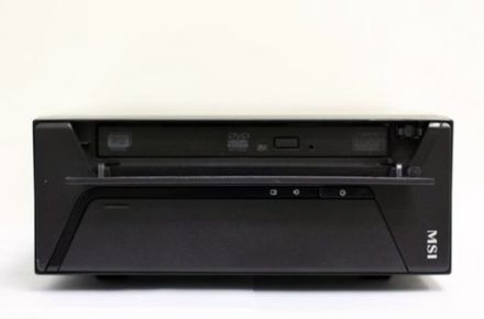 MSI Titan – un mini PC cu consum foarte redus