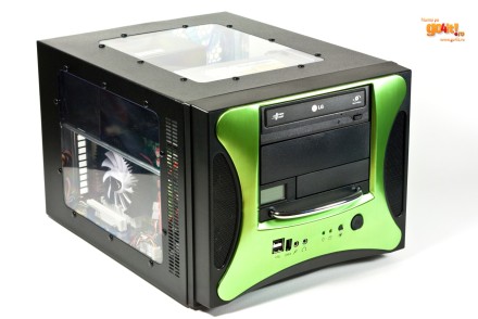 pcFactory Entry Gamer - sistem de gaming de 2.000 lei