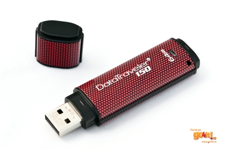 Kingston DataTraveler 150 cu capacitate de 64 GB