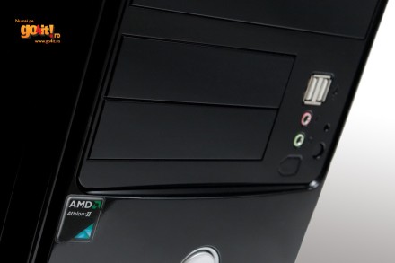 Myria X-Game V5 poate fi achiziţionat din magazinele Altex