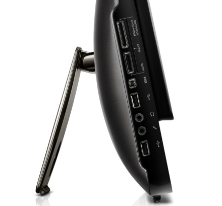 Lenovo IdeaCentre A700 - conectorii laterali