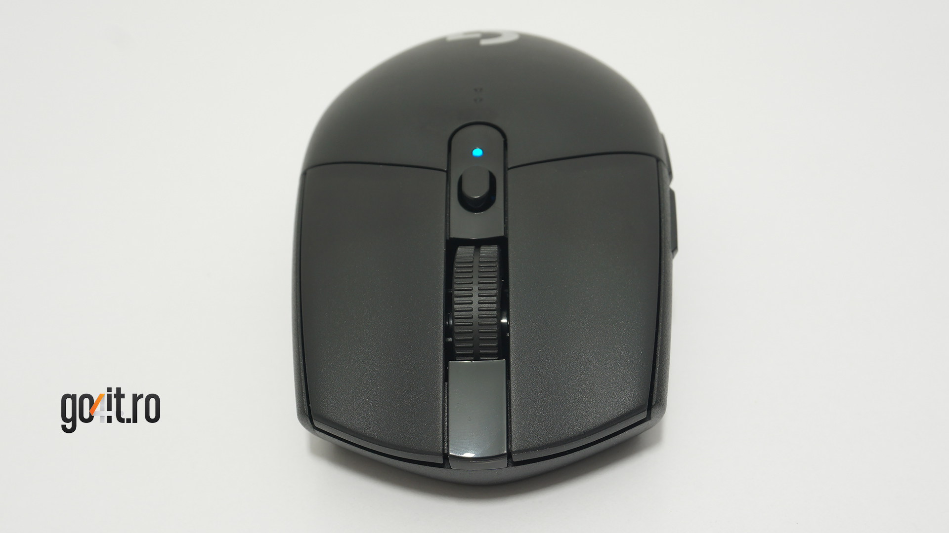 Logitech G305