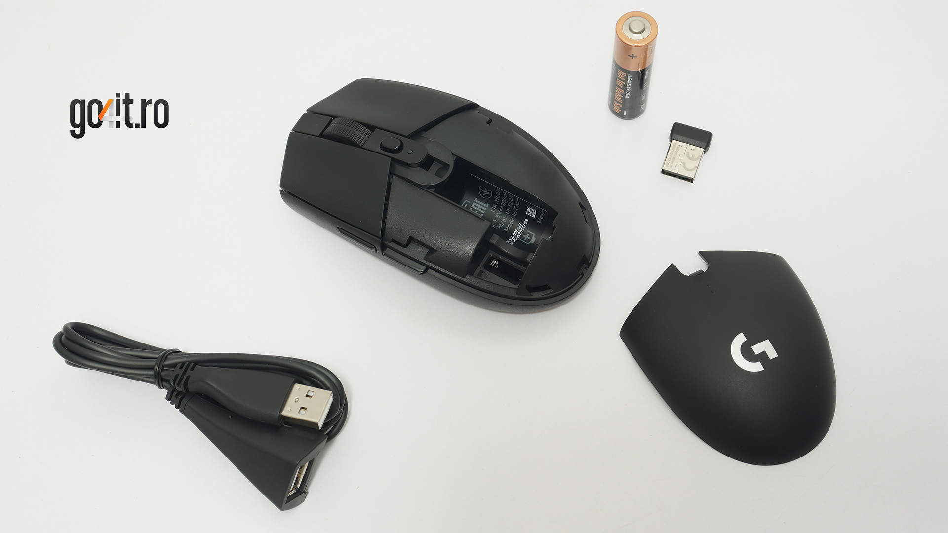 Logitech G305