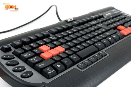 Tastatura A4Tech X7 G800 - butoanele cauciucate