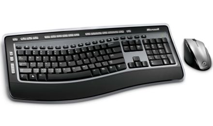 Microsoft Wireless Laser Desktop 6000 - un kit de top