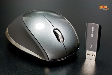Microsoft Explorer Mini Mouse impreuna cu mini receiver-ul 