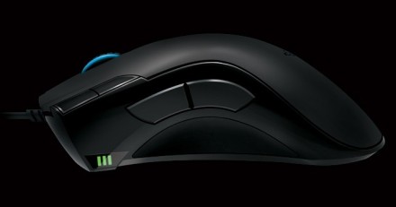 Razer Mamba - butoanele laterale Razer Mamba - butoanele laterale