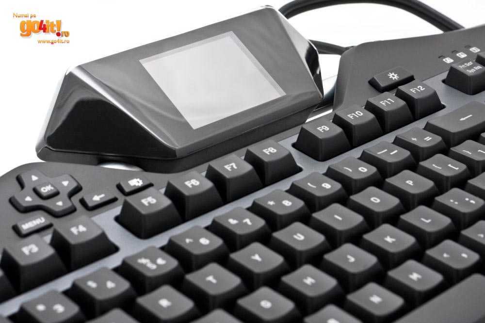 Logitech G19