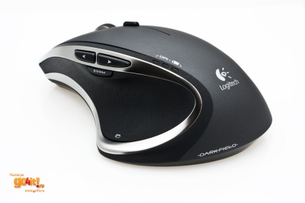 Logitech Performance MX cu tehnologia Darkfield