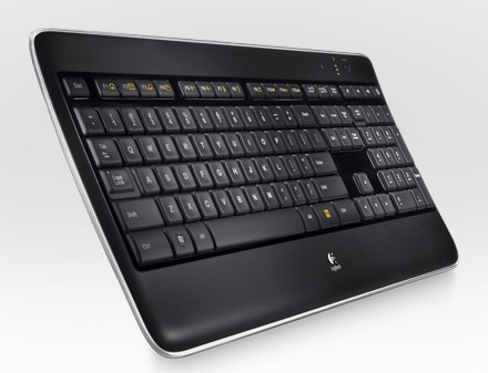 Logitech K800 - profil subţire Logitech K800 - profil subţire