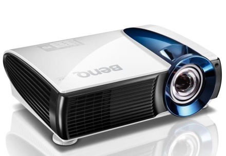 BenQ LX60ST - modelul cu rezoluţie XGA