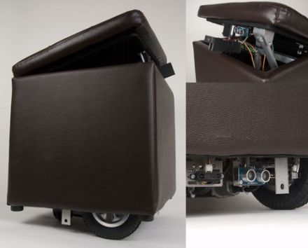 RoboStool - scaunul care se plimba dupa tine prin casa RoboStool - scaunul care se plimba dupa tine prin casa