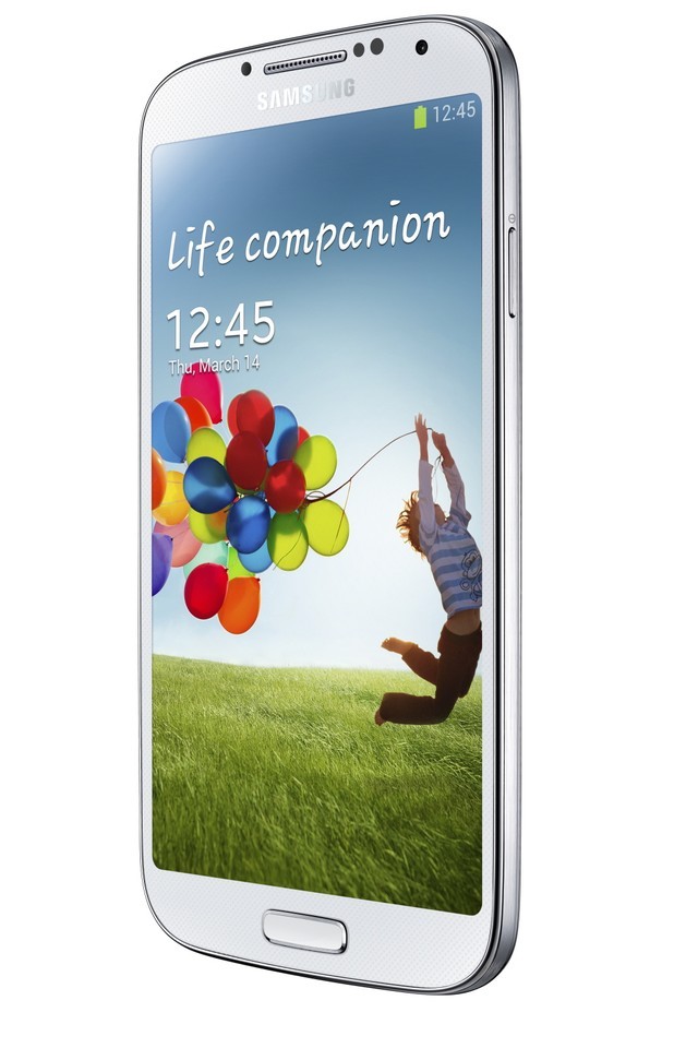 Samsung Galaxy S4 are un ecran excepţional