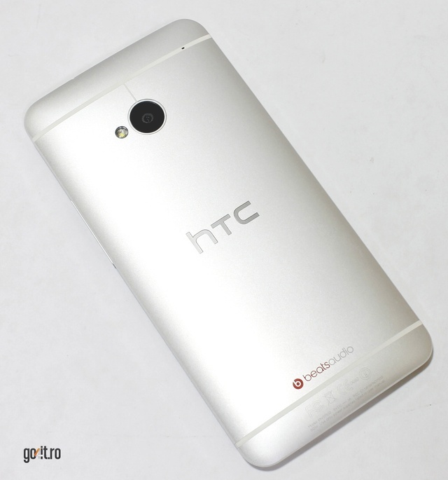 HTC pregăteşte un ceas care să se asorteze cu One