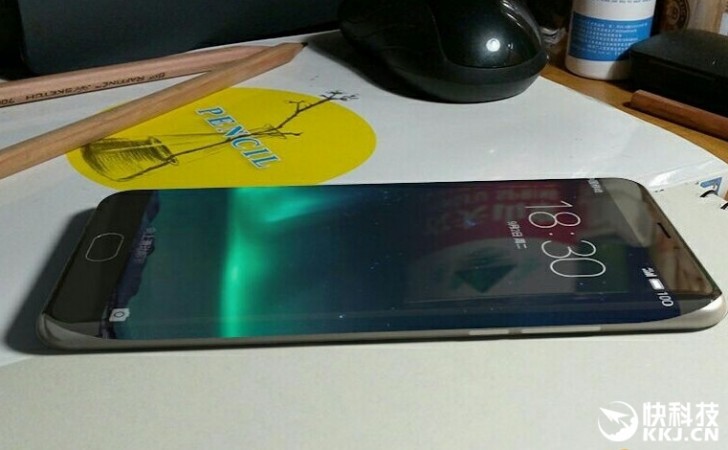 Meizu Pro 7 (presupusă poză-spion)