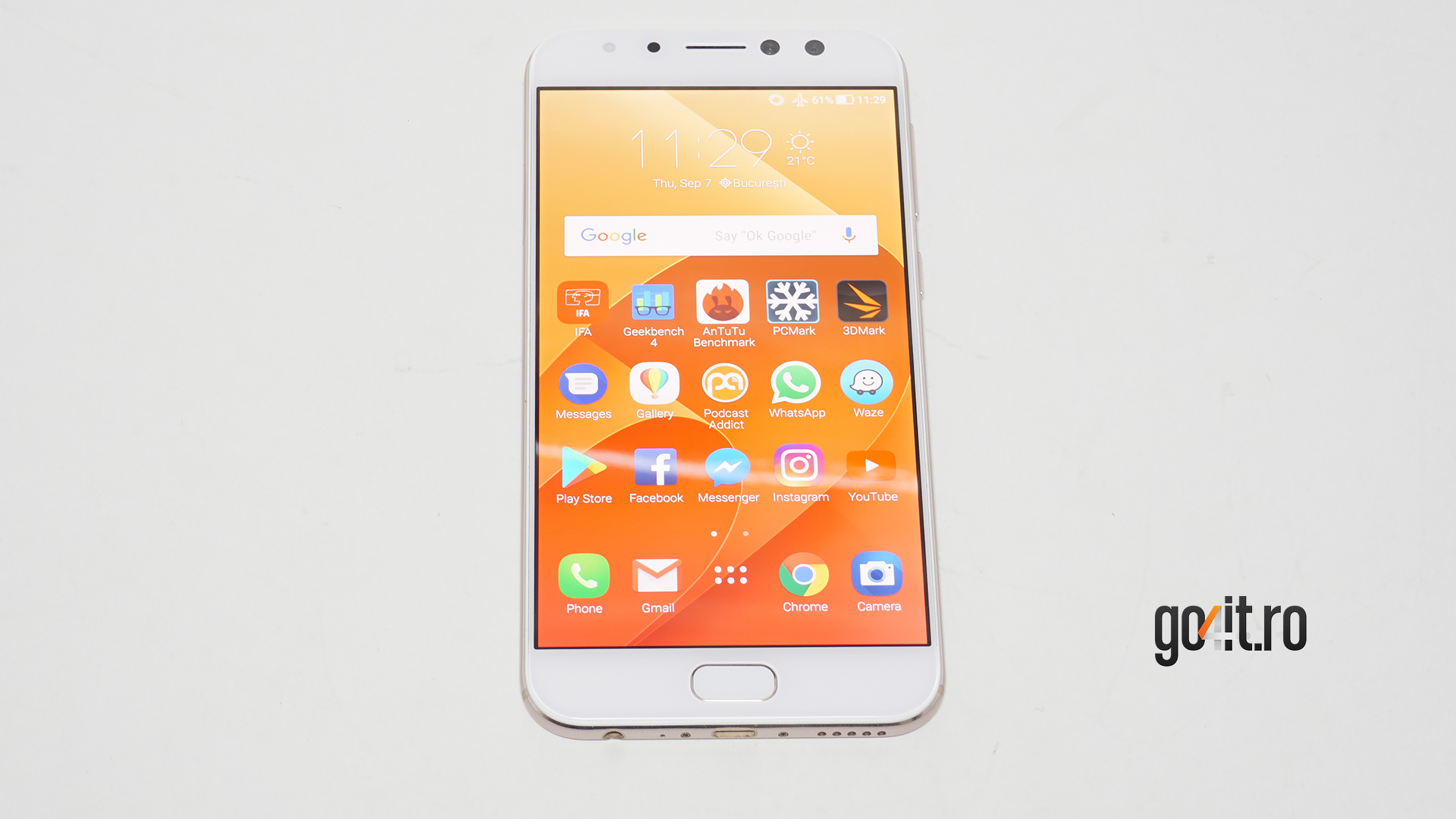 ZenFone 4 Selfie Pro