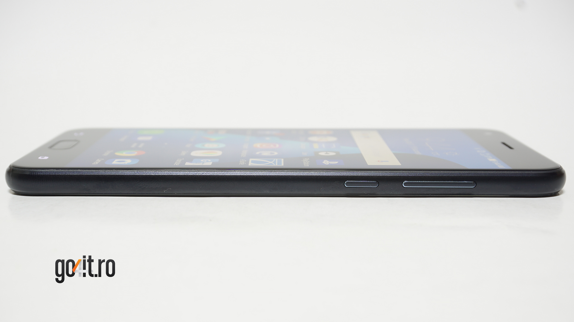 ZenFone 4