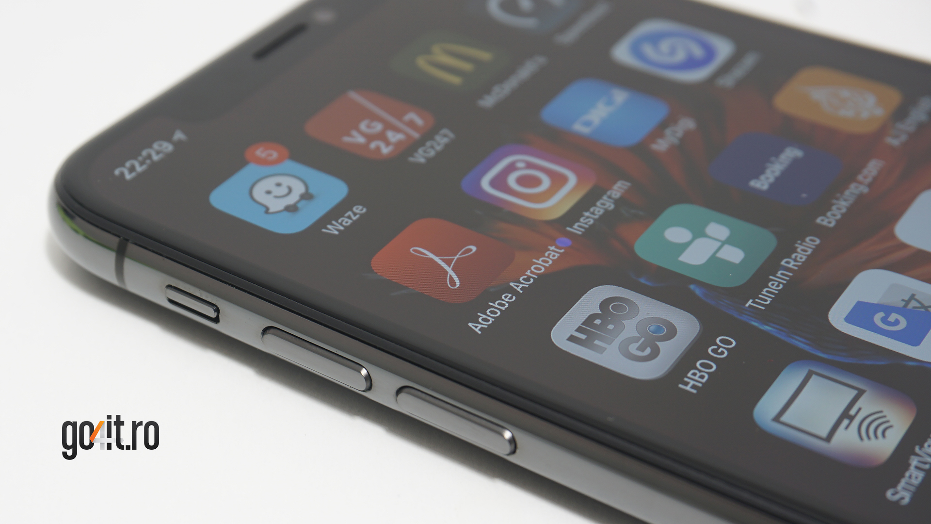 iPhone X
