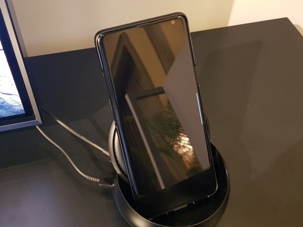 Samsung Galaxy S10+ prototip