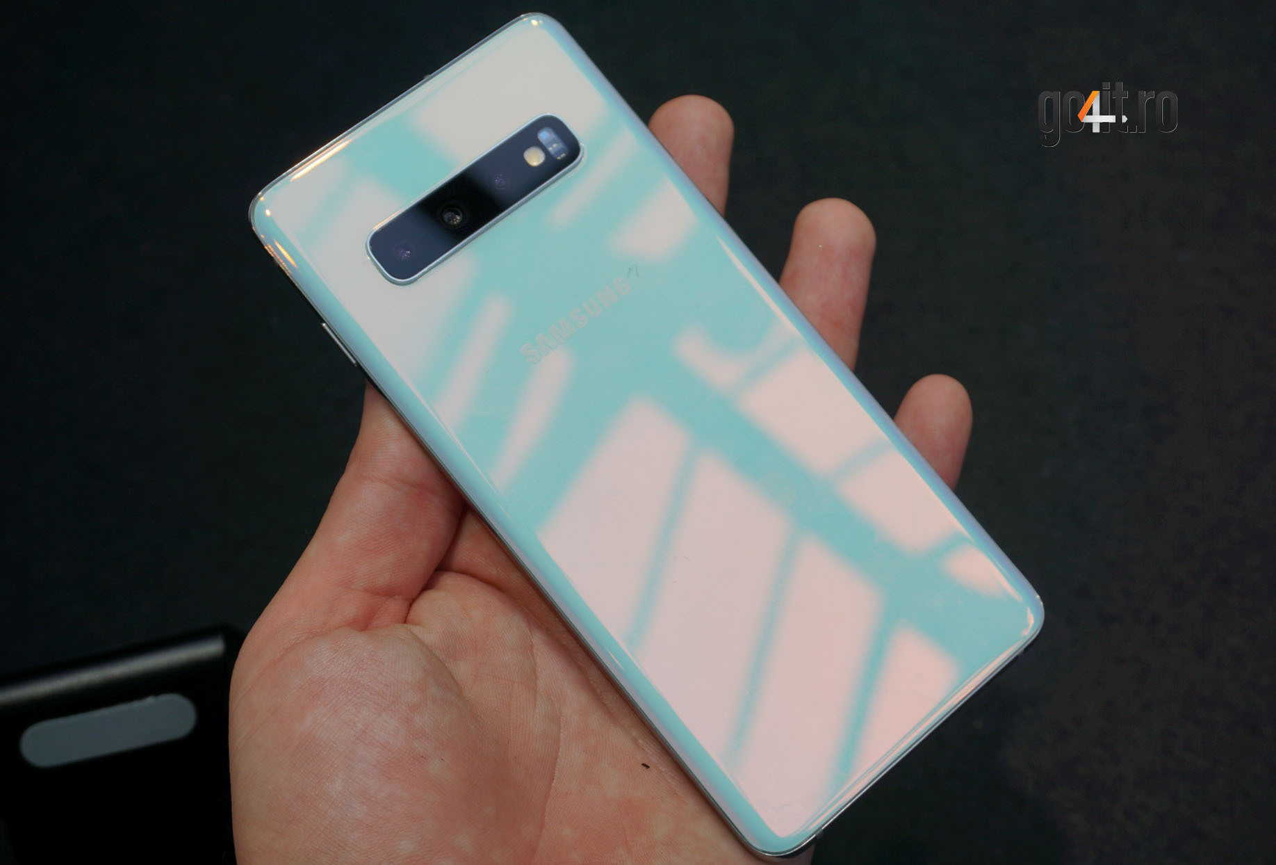Samsung Galaxy S10