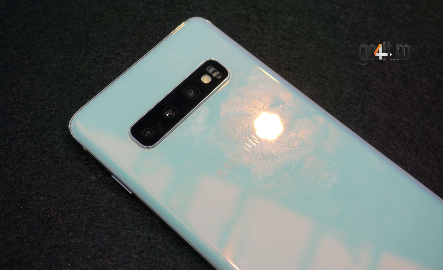 Samsung Galaxy S10