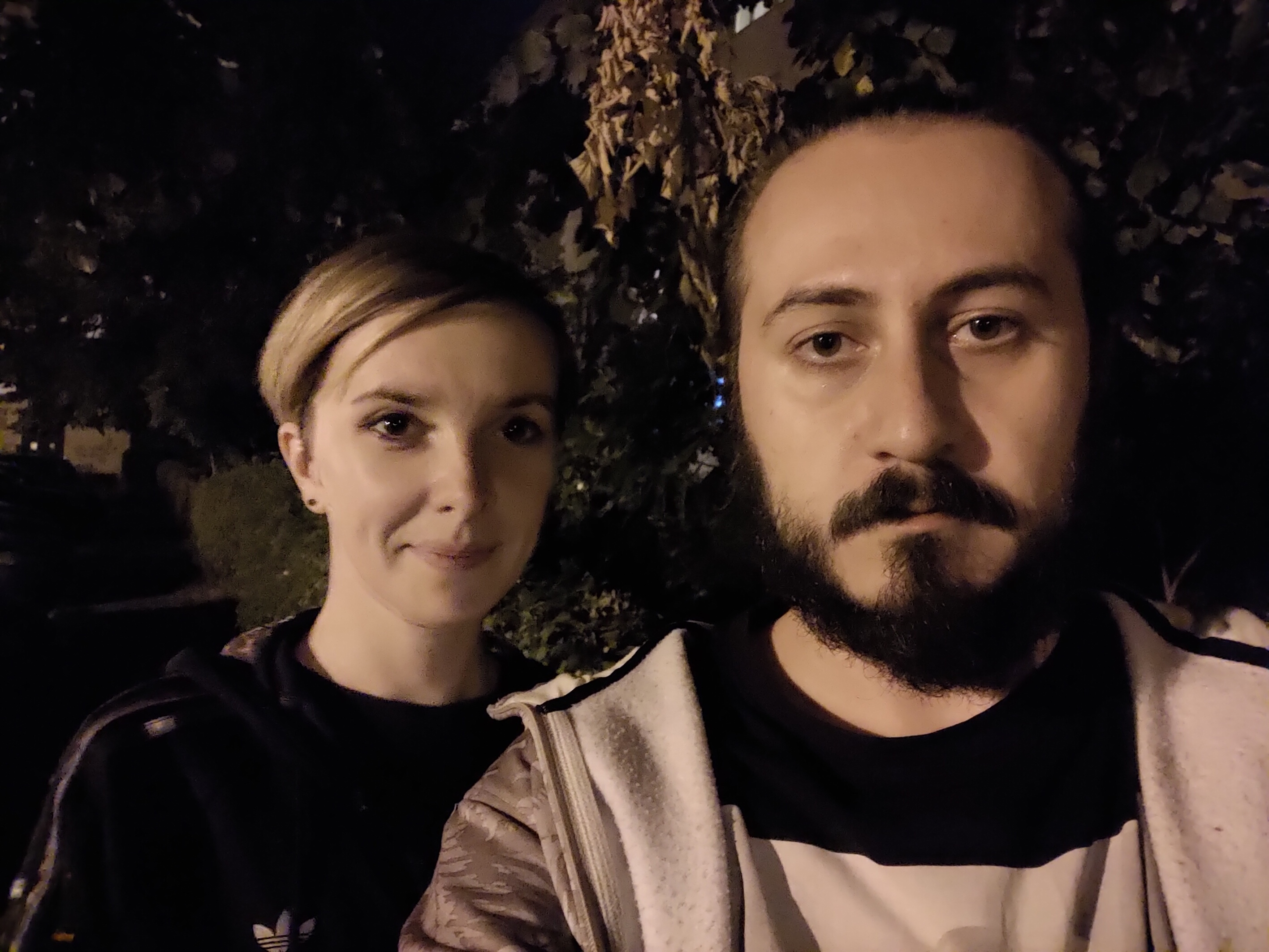 ASUS ROG Phone II - Foto noapte