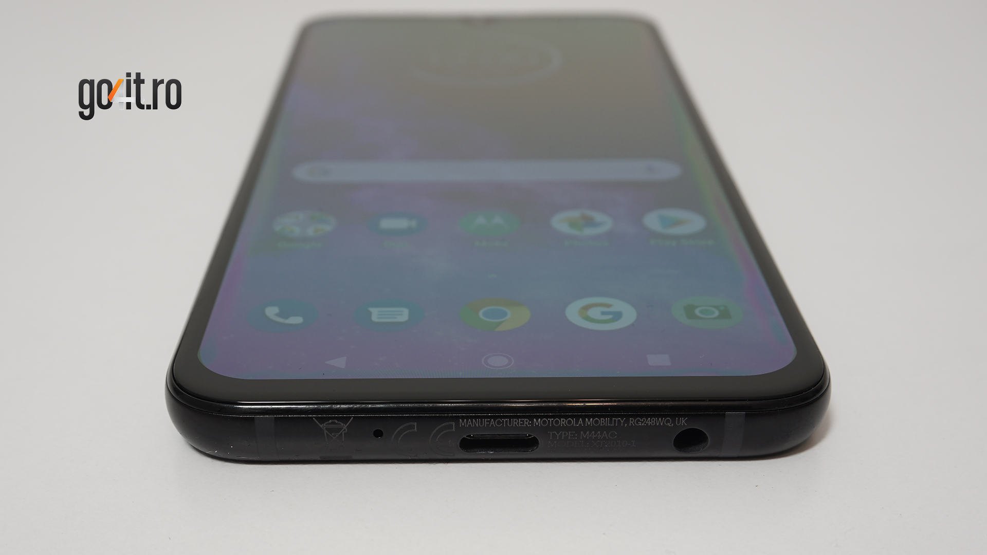 Motorola One Zoom