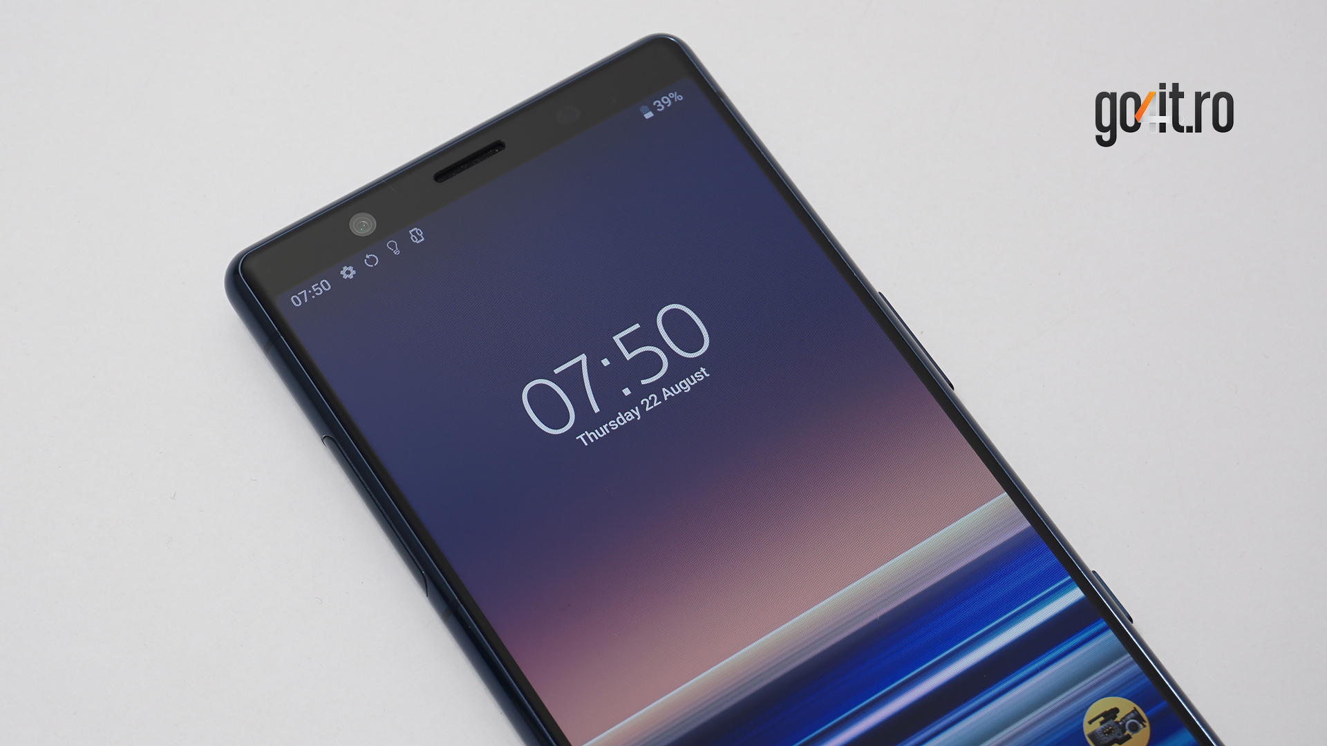 Xperia 5