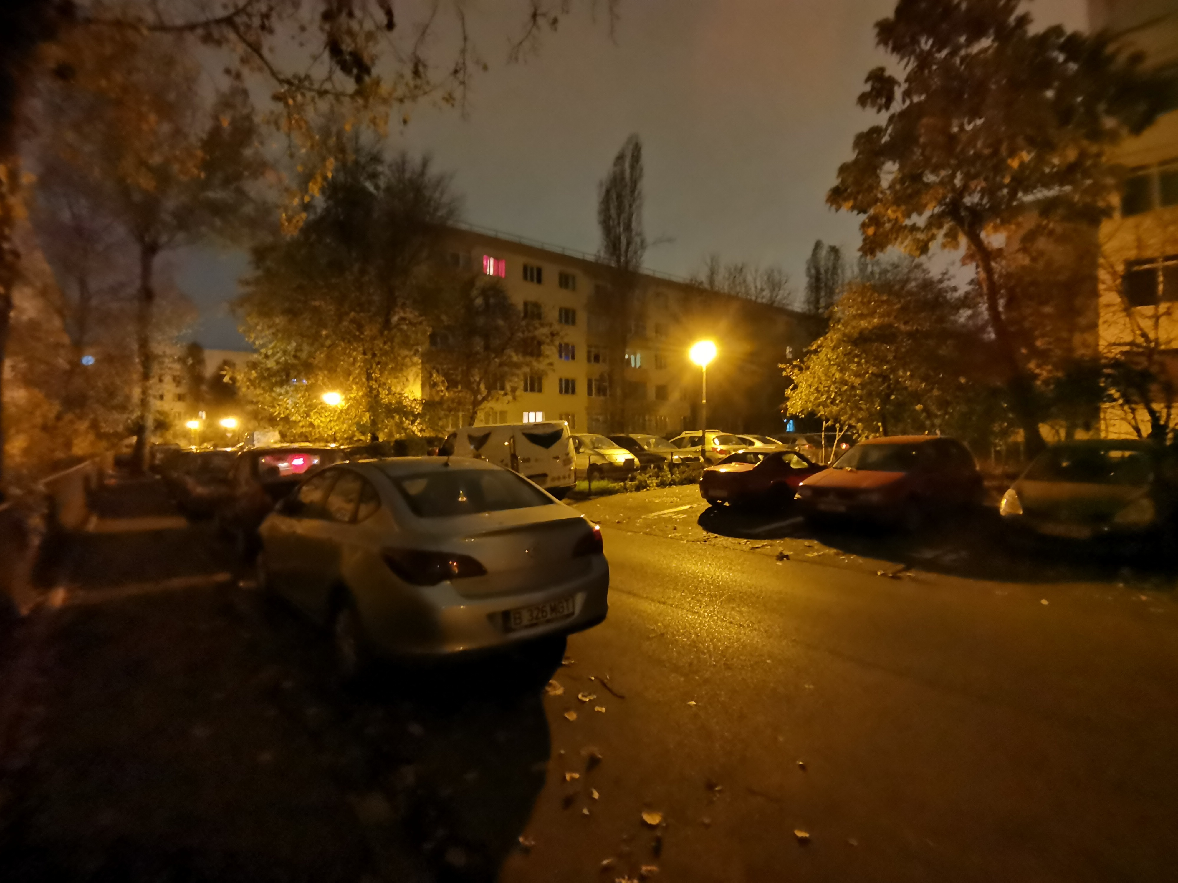 Huawei Nova 5T - Foto noapte