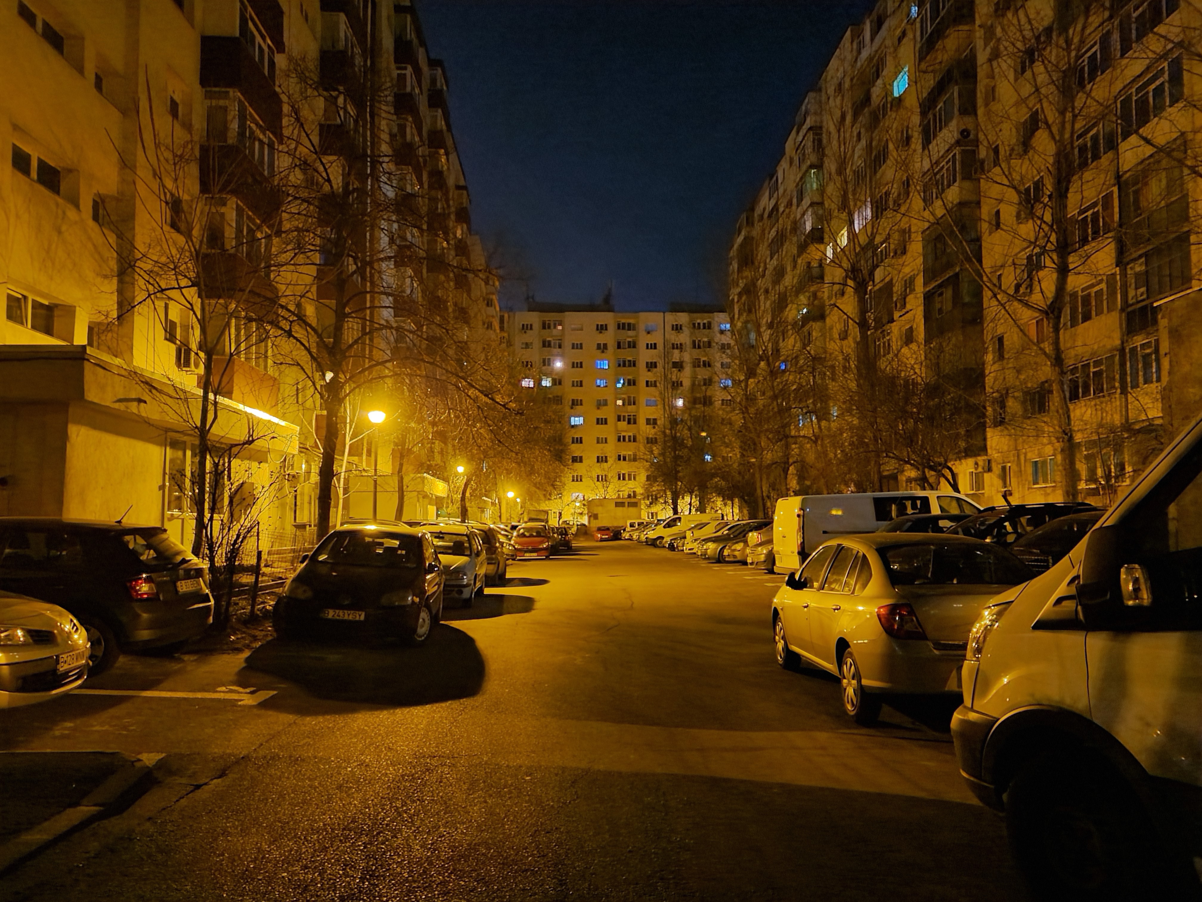 Samsung Galaxy S20+ - Foto noapte