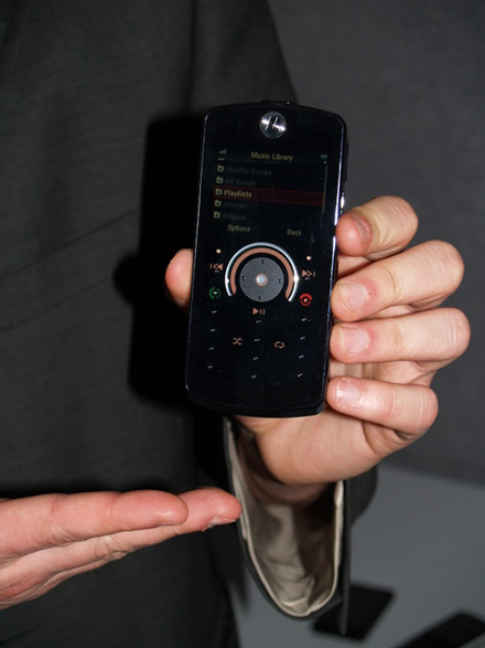 Motorola ROKR E8