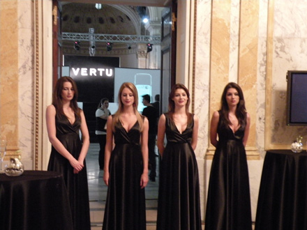 Lansare Vertu Romania