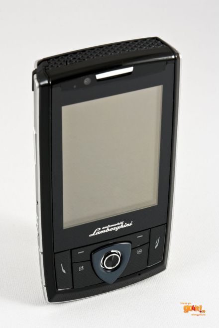 Asus Lamborghini ZX1 - ecranul de 2.8