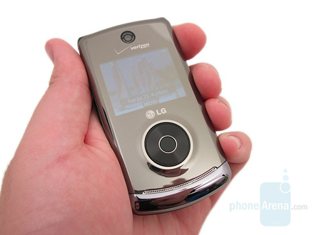LG Chocolate 3