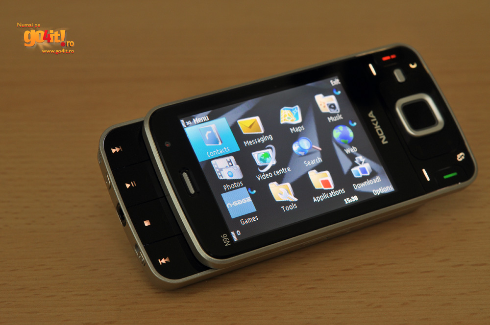 Nokia N97