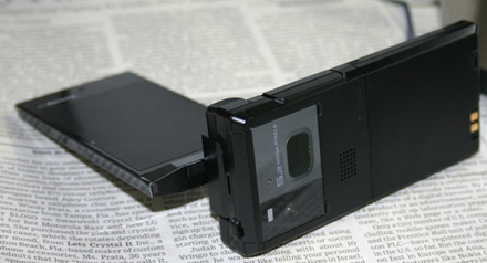 Fujitsu lanseaza telefonul subacvatic