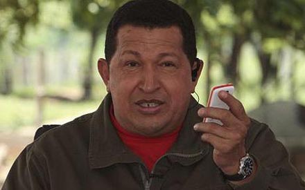 Hugo Chavez prezinta telefonul Vergatorio Hugo Chavez prezinta telefonul Vergatorio
