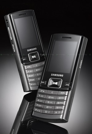 Samsung D780 Duos Samsung D780 Duos