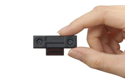Cameră pentru filmare 3D HD, îndeajuns de mică pentru telefoane