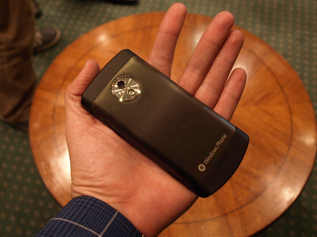 LG Optimus 7