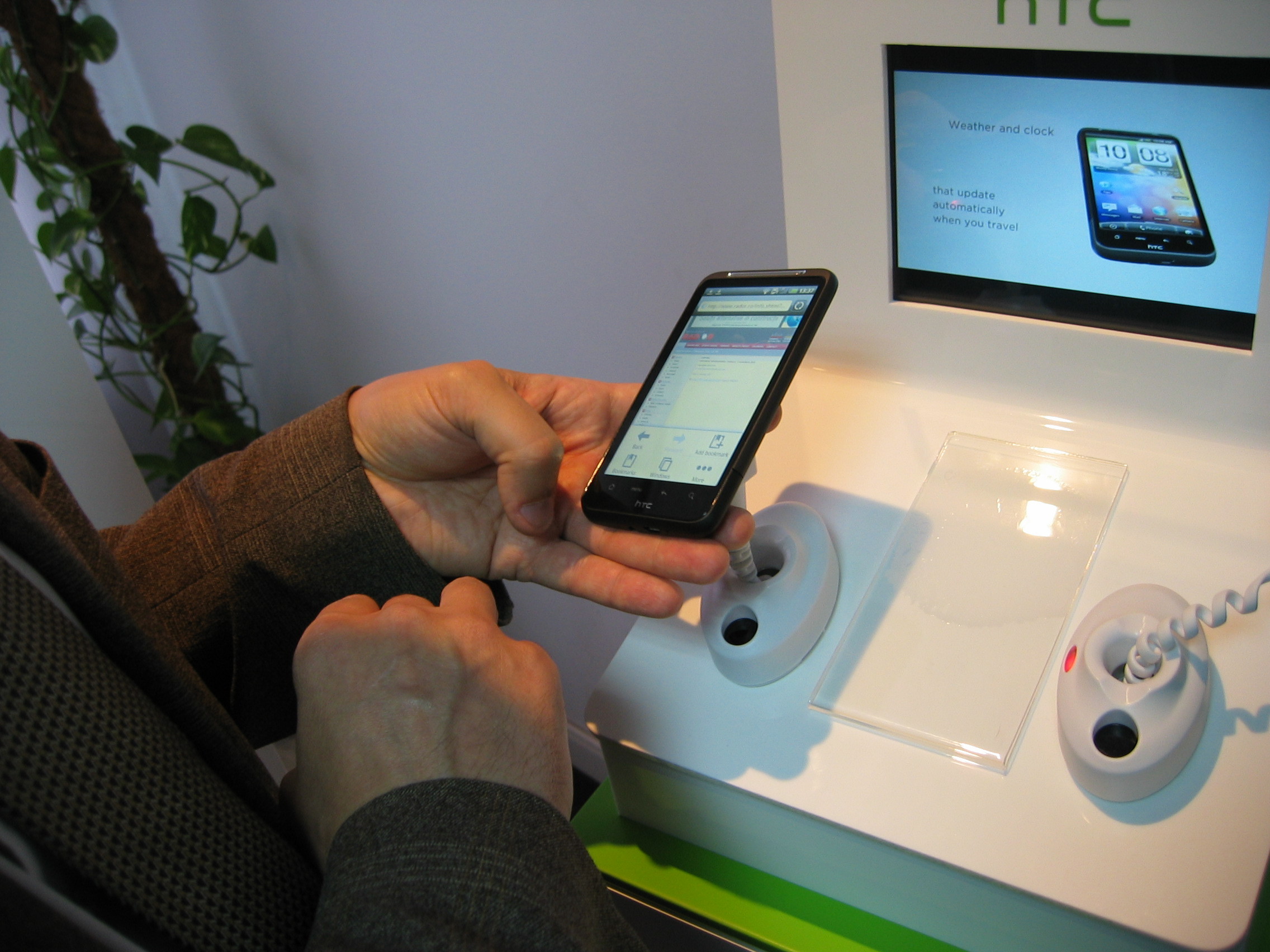 HTC Desire HD