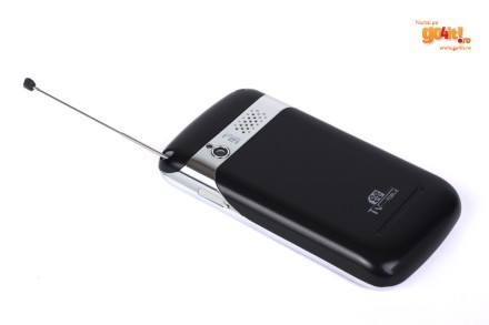 Antena telescopică