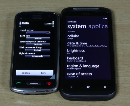 Nokia C6-01 şi HTC 7 Mozart Nokia C6-01 şi HTC 7 Mozart
