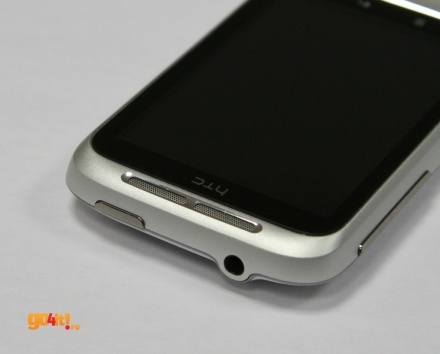HTC Wildfire S - mufa jack şi butonul de pornire