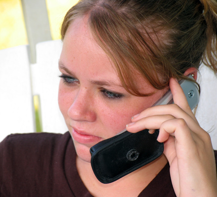 Telefoanele mobile pot cauza cancer