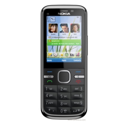 Nokia C5 5 MP - acum şi pe negru Nokia C5 5 MP - acum şi pe negru