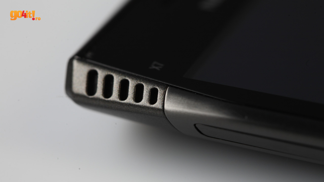 Nokia X7